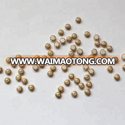 G0830 transfer strass rhinestone nailhead rhinestud motif Gold ring pearls Flatback half round pearls White 5mm rim round pearls